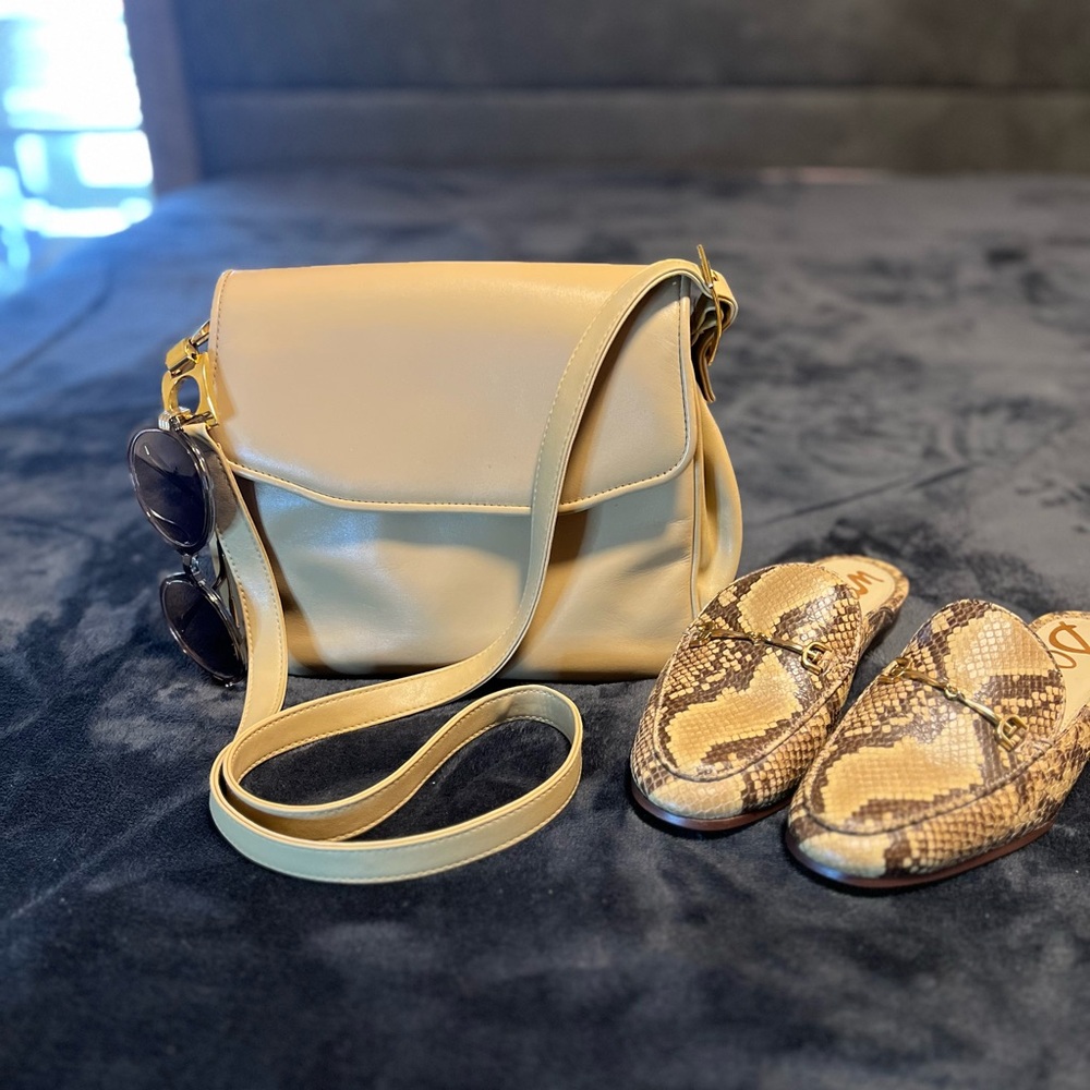 Vintage Coletta‎ Leather Flap Crossbody Parisian Chic Handbag